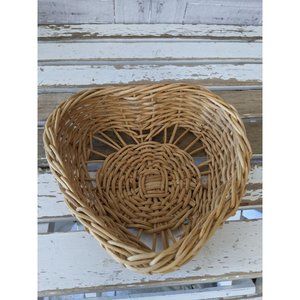 Wicker heart basket Valentine's decor house‎ kitche
